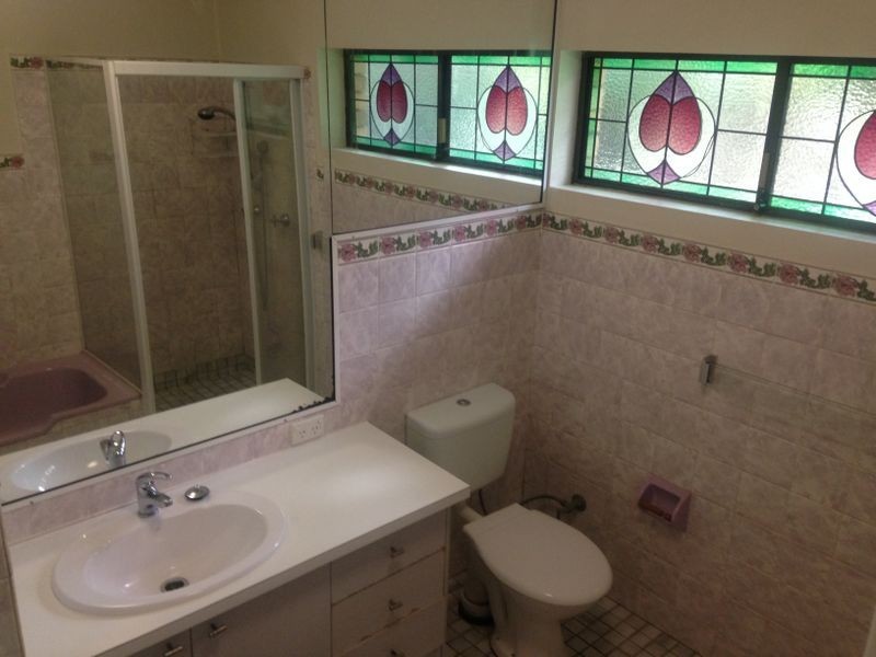 2/28 Matthews Parade, Point Clare NSW 2250