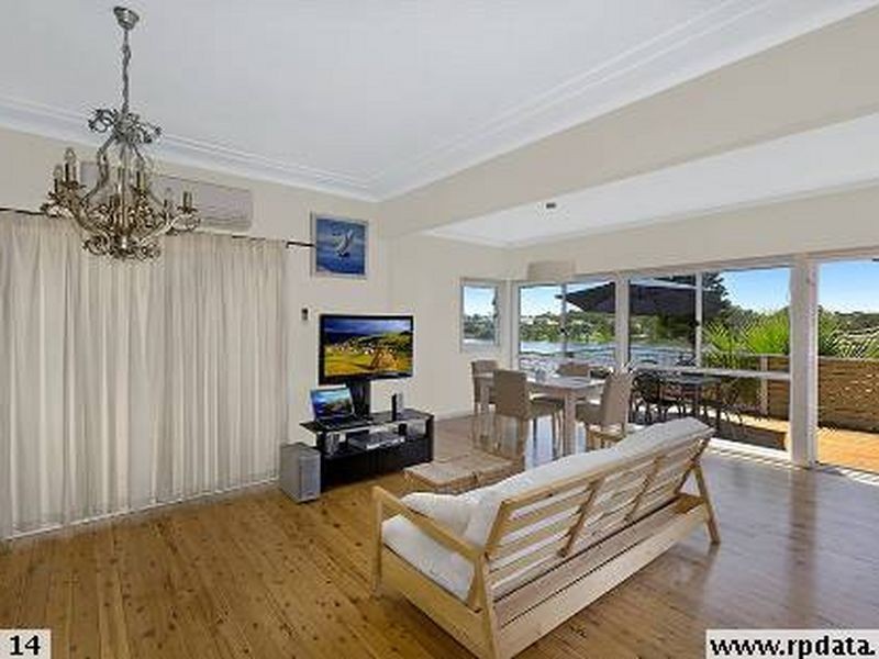 10 Ogilvie Street, Terrigal NSW 2260