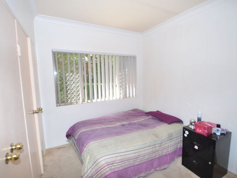 11/12-20 Kinarra Avenue, Wyoming NSW 2250