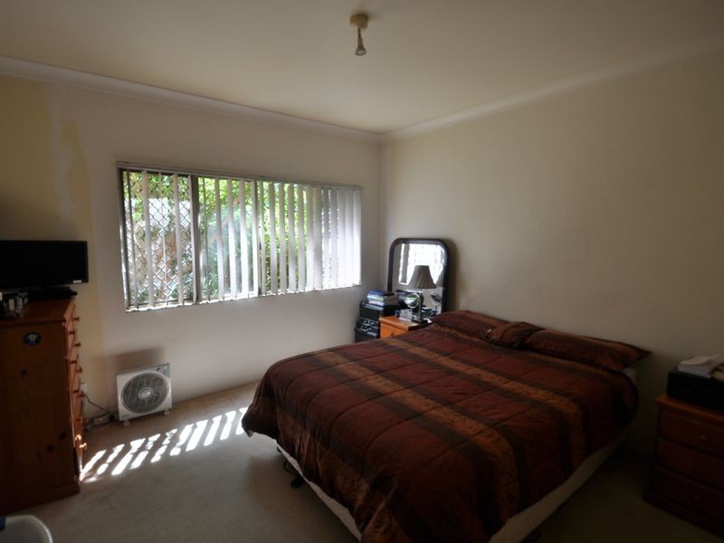 11/12-20 Kinarra Avenue, Wyoming NSW 2250