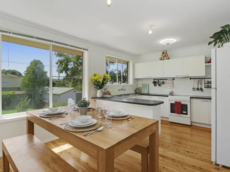 14 Lock Avenue, Springfield NSW 2250