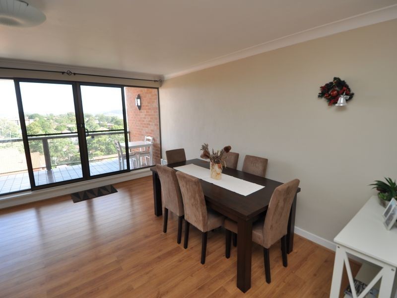 22/3 Joseph Lloyd Close, Gosford NSW 2250