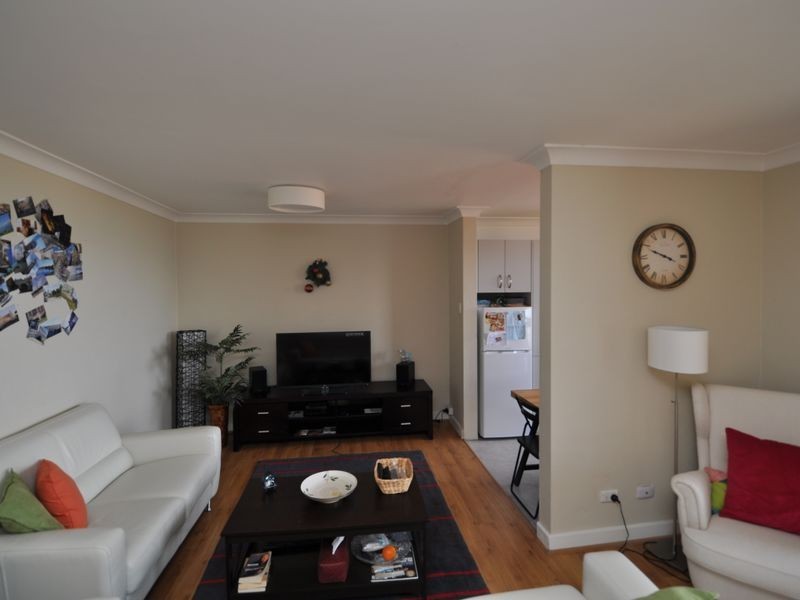 22/3 Joseph Lloyd Close, Gosford NSW 2250