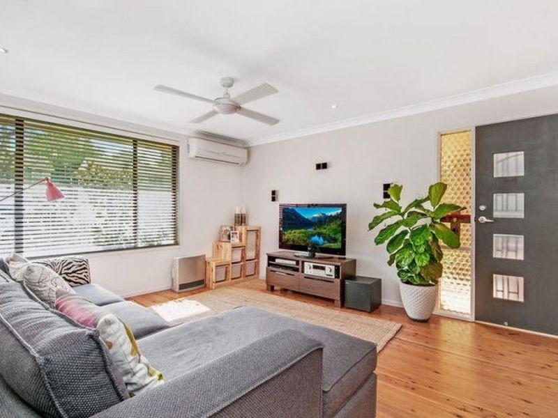 15 Spring Avenue, Springfield NSW 2250