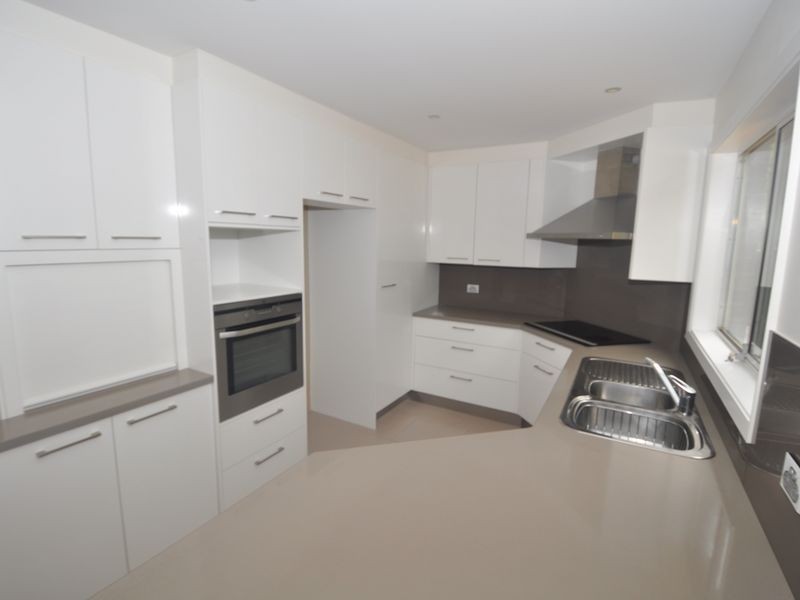 5 Macgregor Street, Wyoming NSW 2250