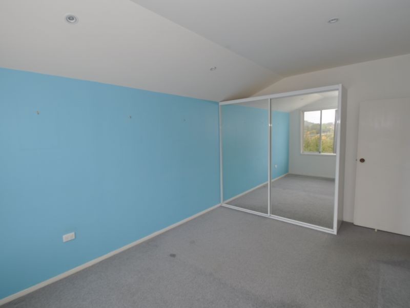 5 Macgregor Street, Wyoming NSW 2250