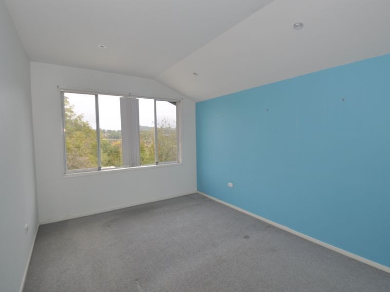 5 Macgregor Street, Wyoming NSW 2250