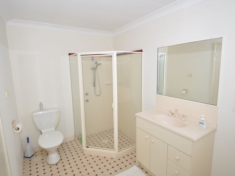 2/10A Kings Avenue, Terrigal NSW 2260