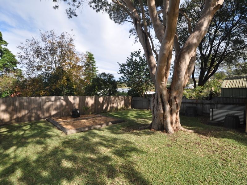 147 Wells Street, Springfield NSW 2250