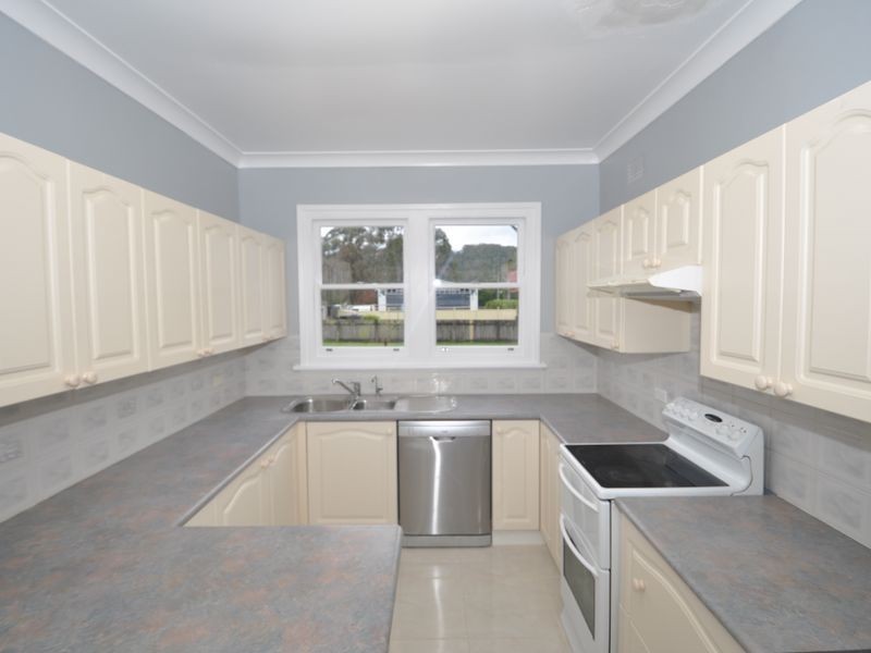 8A Yates Road, Ourimbah NSW 2258