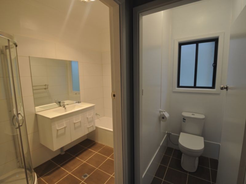 8A Yates Road, Ourimbah NSW 2258