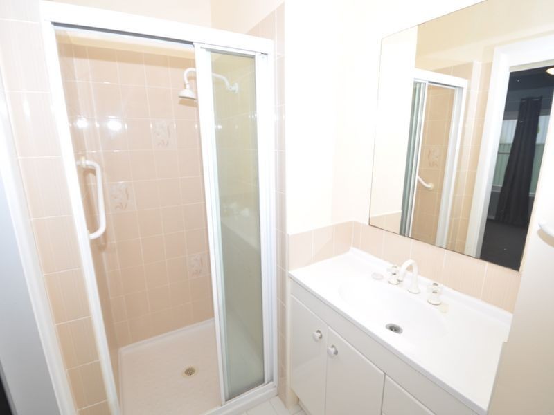 8A Yates Road, Ourimbah NSW 2258