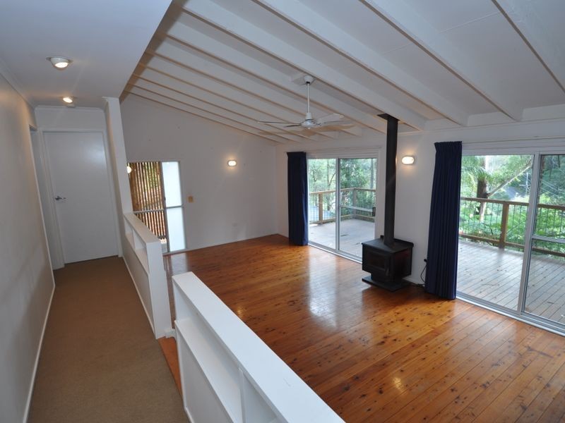 30 Surf Rider Ave, North Avoca NSW 2260