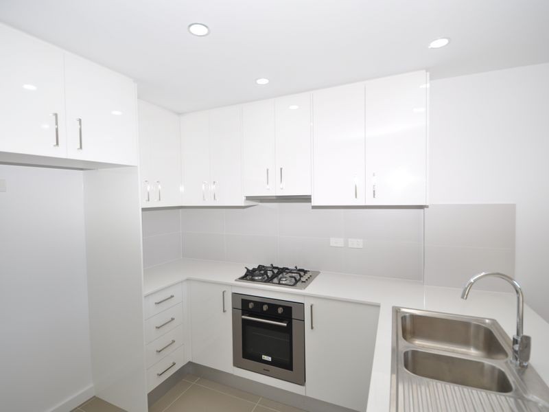 7/10-12 Batley Street, Gosford NSW 2250