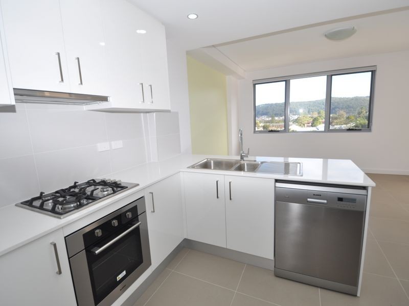 7/10-12 Batley Street, Gosford NSW 2250