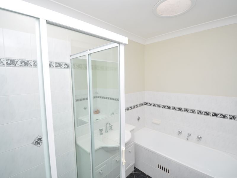 5/51 Newling Street, Lisarow NSW 2250