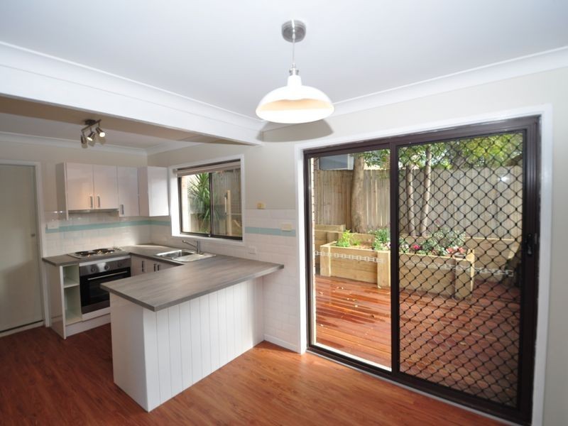 4/17 Ward Street, Gosford NSW 2250