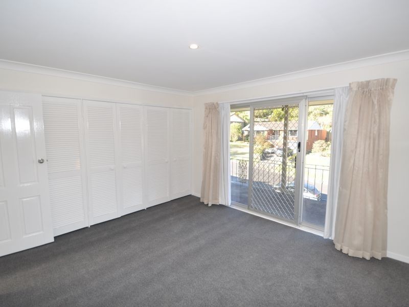 16 Small Street, Wyoming NSW 2250