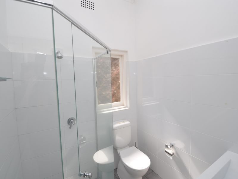 179 Albany Street, Point Frederick NSW 2250