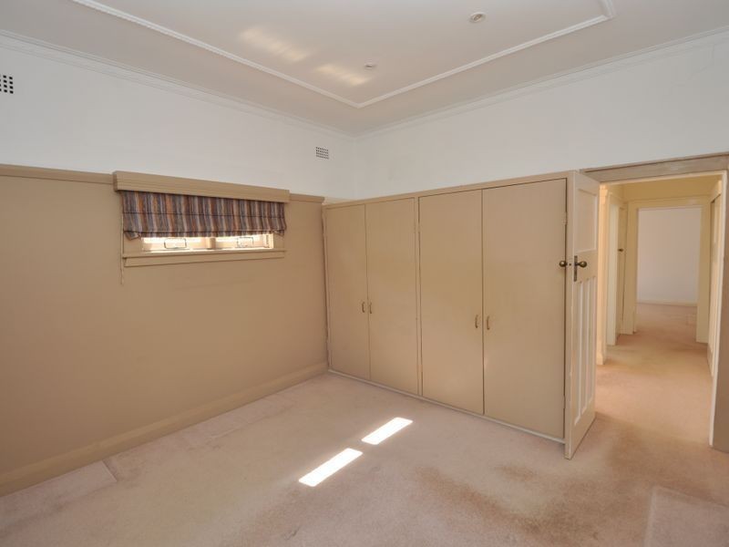 179 Albany Street, Point Frederick NSW 2250