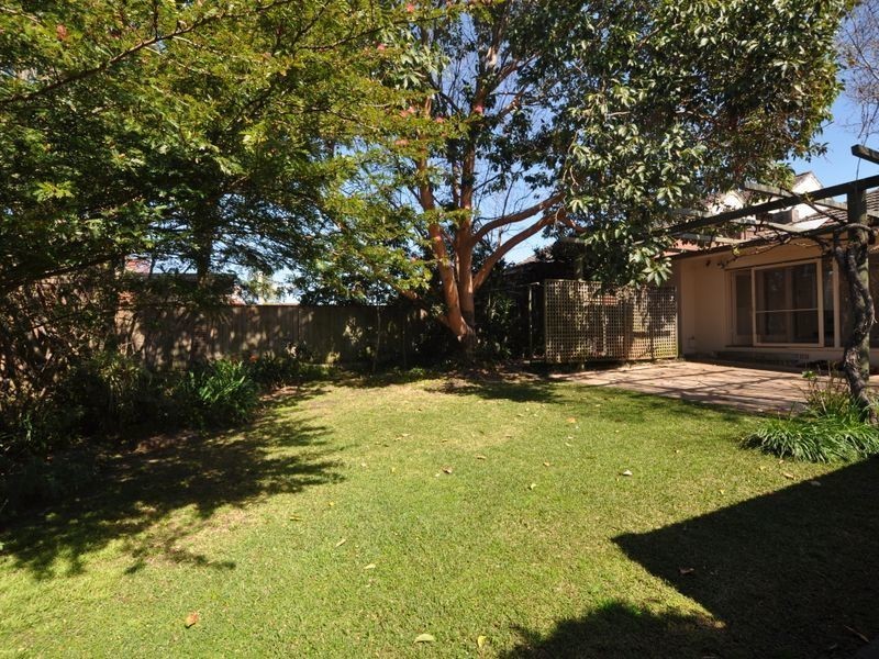 179 Albany Street, Point Frederick NSW 2250