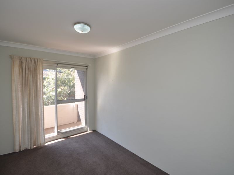 7/199 Albany Street, Point Frederick NSW 2250