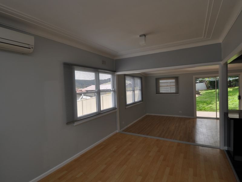 12 Donnison, West Gosford NSW 2250