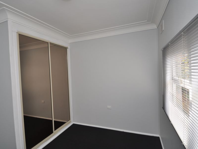 12 Donnison, West Gosford NSW 2250