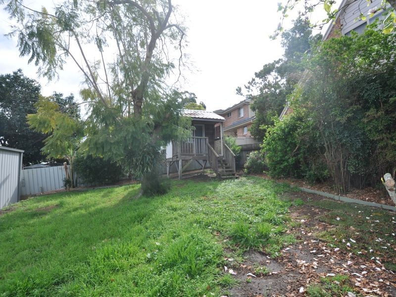 12 Donnison, West Gosford NSW 2250