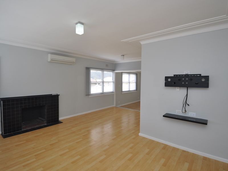 12 Donnison, West Gosford NSW 2250