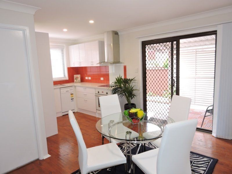 12/195-197 Albany Street, Point Frederick NSW 2250