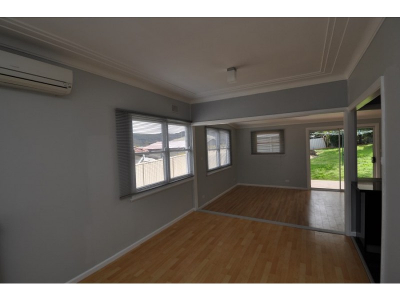 12 Donnison Street, West Gosford NSW 2250