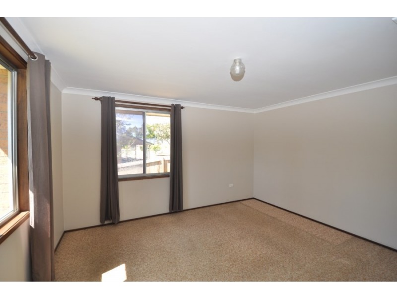 72 Newling Street, Lisarow NSW 2250