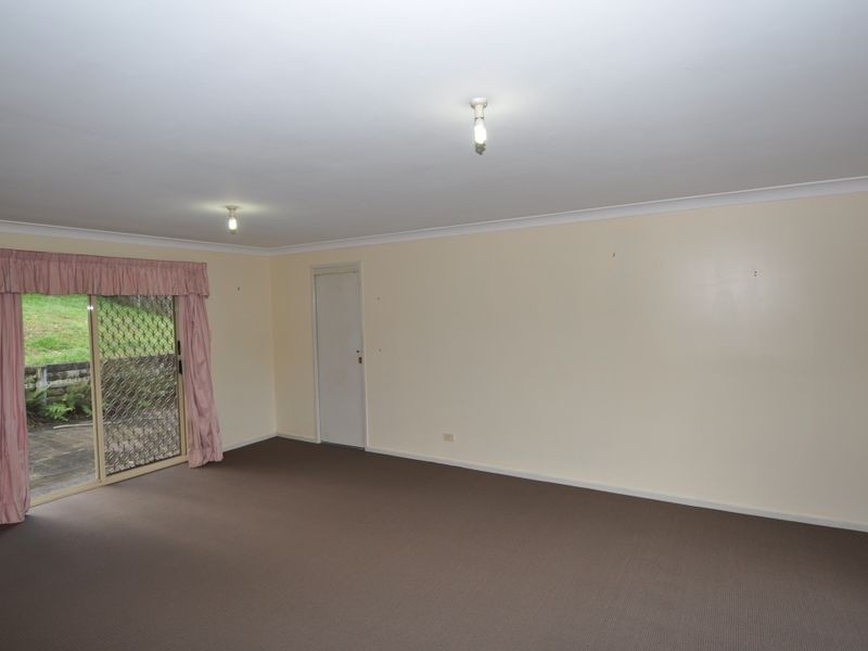 14 Roselands Avenue, Wyoming NSW 2250