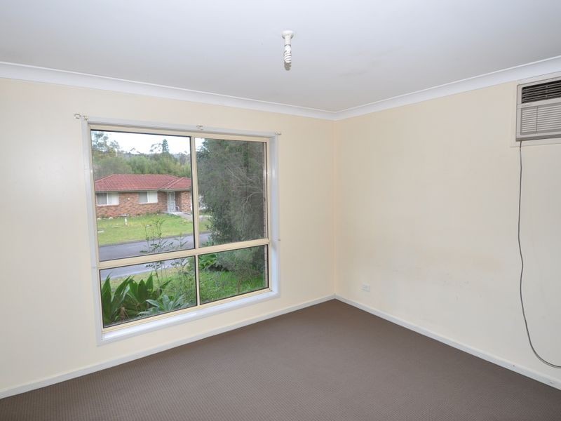 14 Roselands Avenue, Wyoming NSW 2250