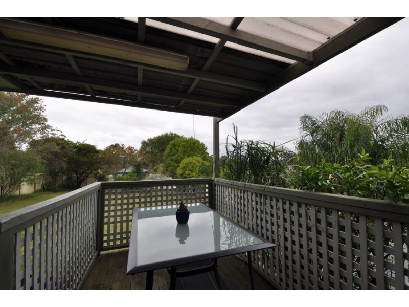 135 Wells Street, Springfield NSW 2250