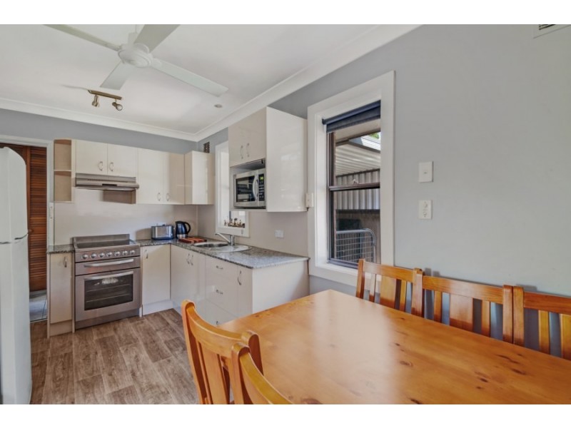 83 Springfield Road, Springfield NSW 2250