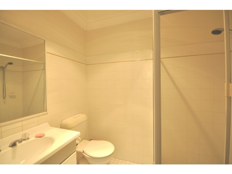 4/53-55 Beane Street, Gosford NSW 2250