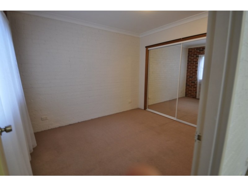 16A Roselands Avenue, Wyoming NSW 2250