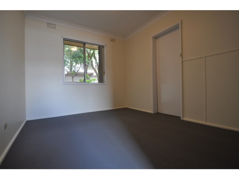 4/140 Faunce Street, Gosford NSW 2250