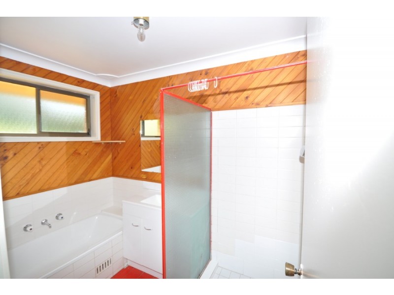 625 Pacific Highway, Wyoming NSW 2250