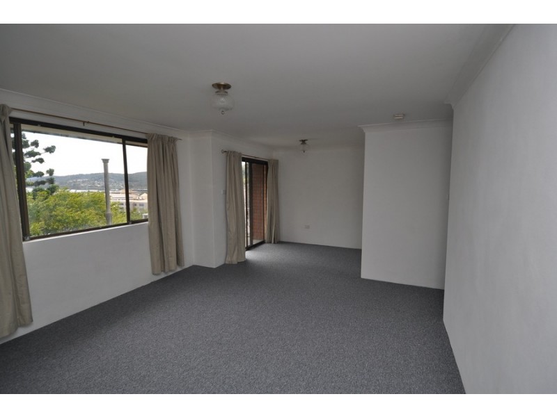 4/9 Bent Street, Gosford NSW 2250