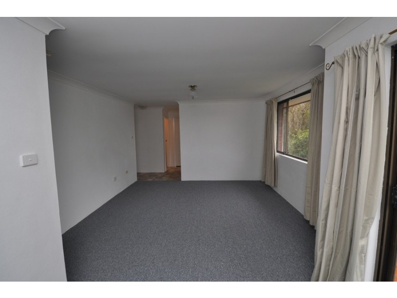 4/9 Bent Street, Gosford NSW 2250