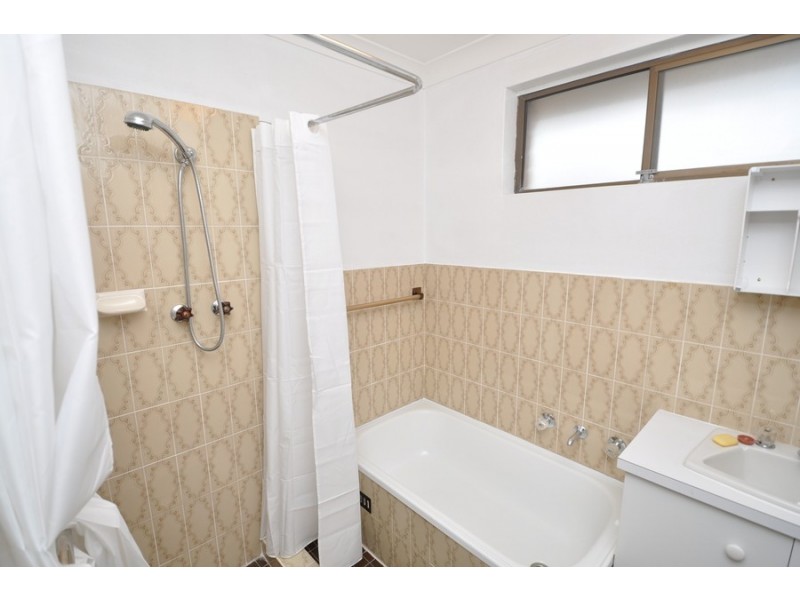 4/9 Bent Street, Gosford NSW 2250