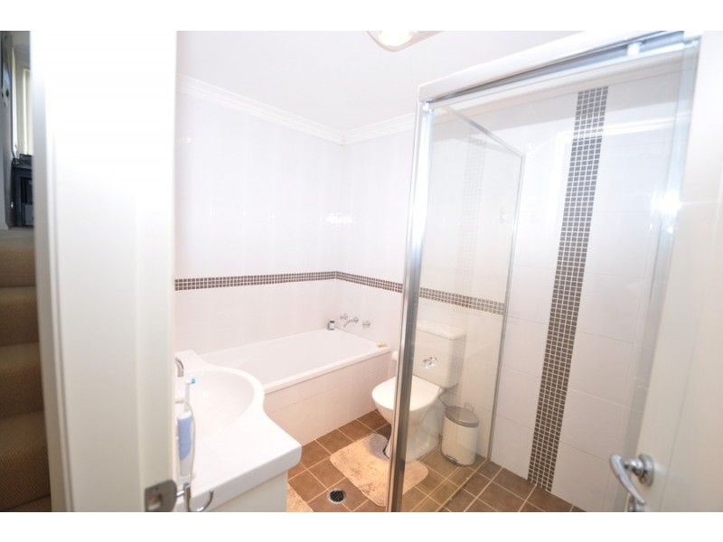 3/4 St George Street, Gosford NSW 2250