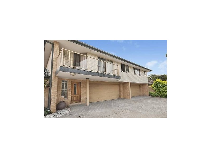 2/18 Henry Parry Drive, East Gosford NSW 2250