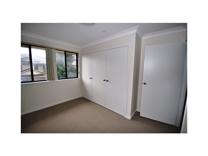 12/164 Albany Street, Point Frederick NSW 2250