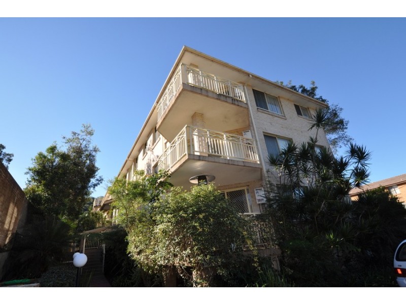 16/35 Central Coast Highway, Gosford NSW 2250