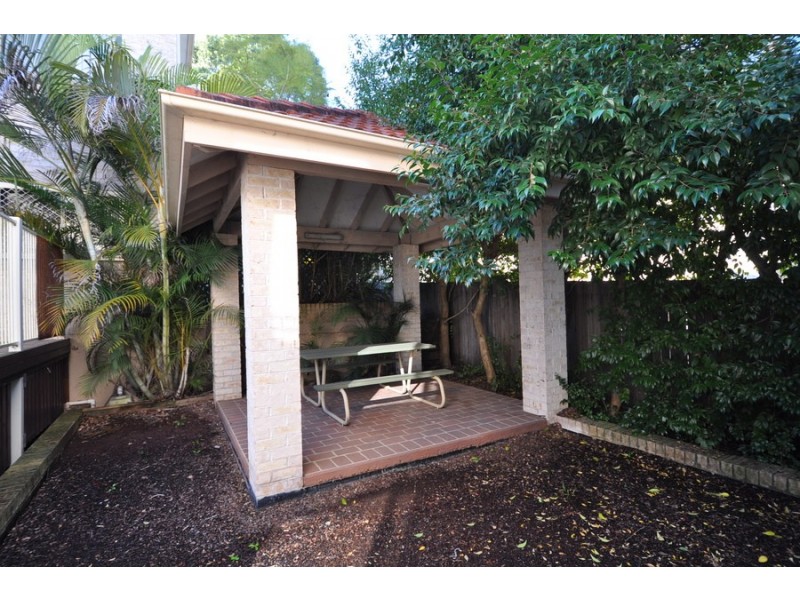 16/35 Central Coast Highway, Gosford NSW 2250