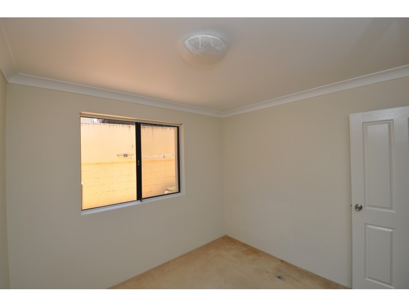 TH4/107-115 Henry Parry Drive, Gosford NSW 2250
